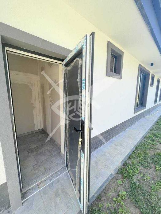 Продава се Къща в с. Синеморец, Област Бургас - 151 кв.м за 1848 €/кв.м - Снимка #2