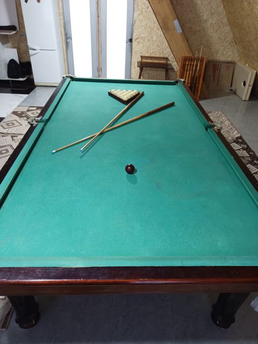 Продам бильярдный стол