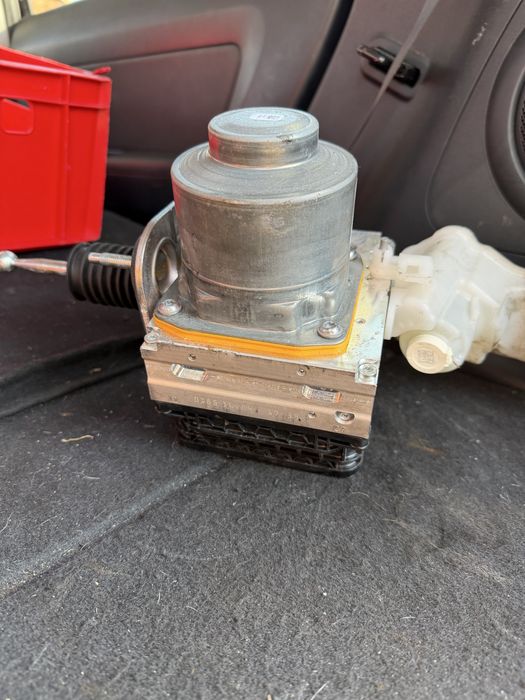 ABS помпа BMW U06 2 Series Active Tourer 2022