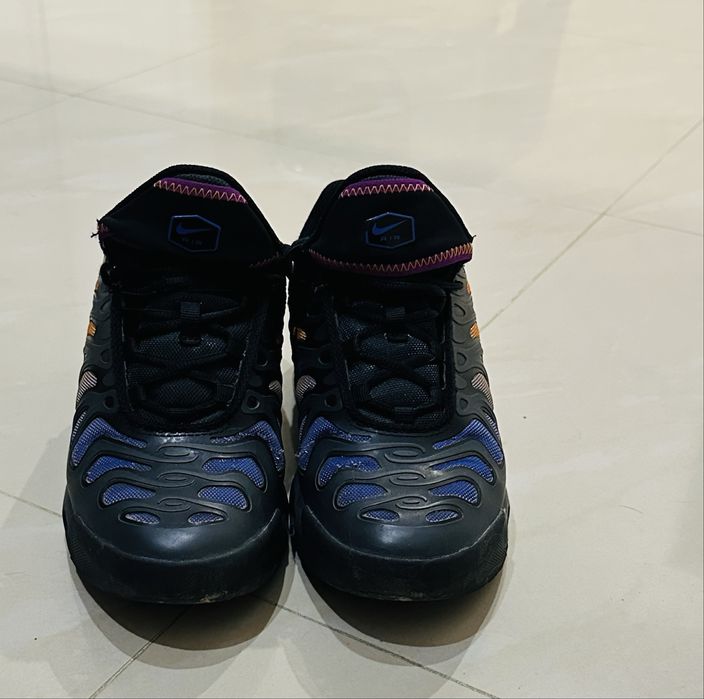 Маратонки     Nike