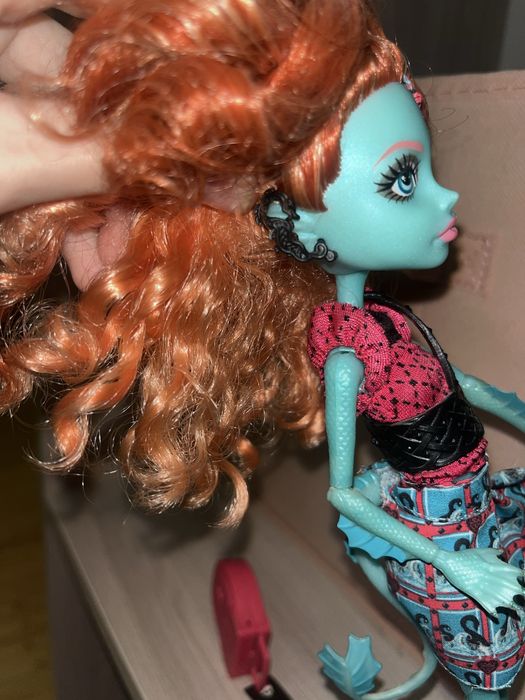 Лорна монстер хай