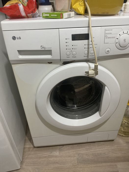 Продам стиральную машинку