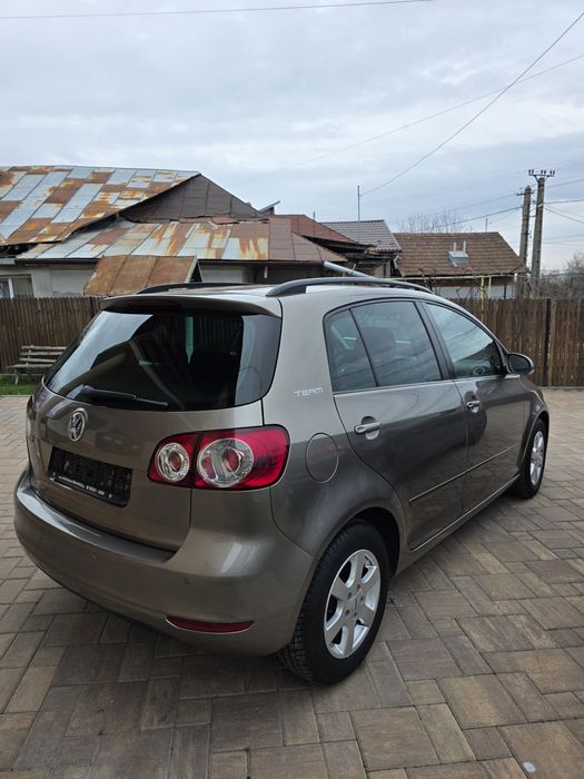 VOLKSWAGEN Golf Plus 2011 — imagine 4