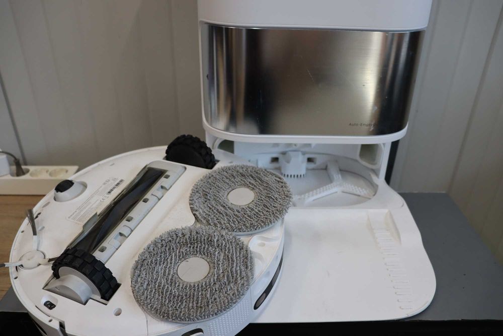 Прахосмукачка робот Dreame L10s Ultra, 5300Pa, 3L, App, Ai Action