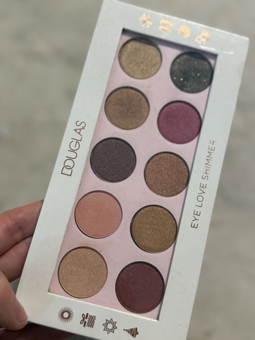 Eye Love Shimmer на Douglas