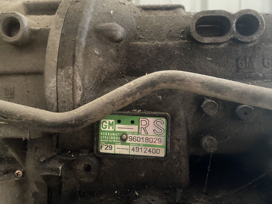 На BMW  продам АКПП . Стояла на Е36 .  318