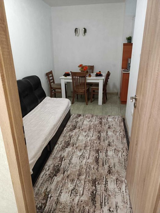 Дава се под наем Едностаен апартамент в Шумен, 2-ри корпус - 54 кв.м за 357 € - Снимка #8