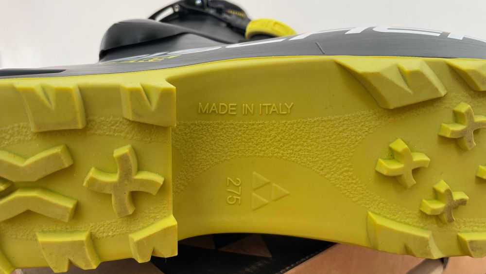 Fischer Traverse CS 2025 Ски обувки, Туринг