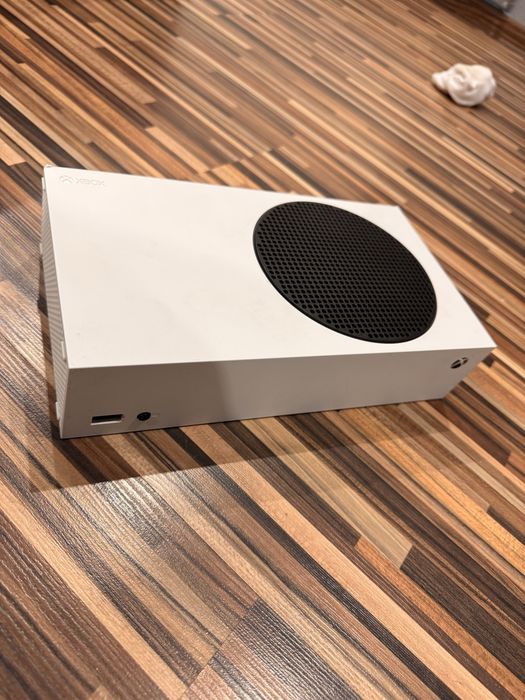 Xbox seria s pentru piese