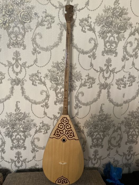 Домбыра на продажу