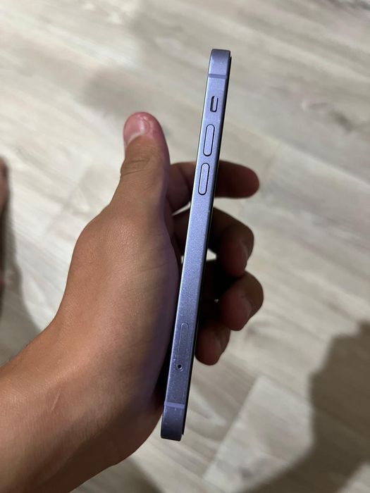 Iphone 12 mini хорошем состоянии