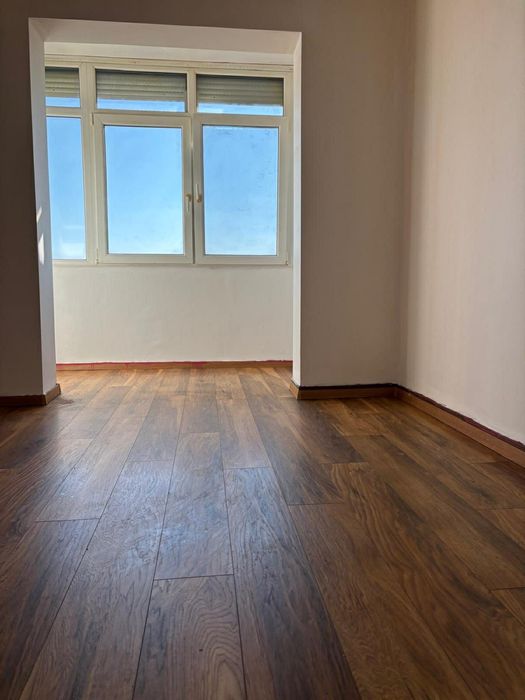 Vand apartament 14 Mai