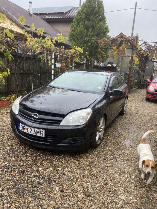 Opel astra h gtc