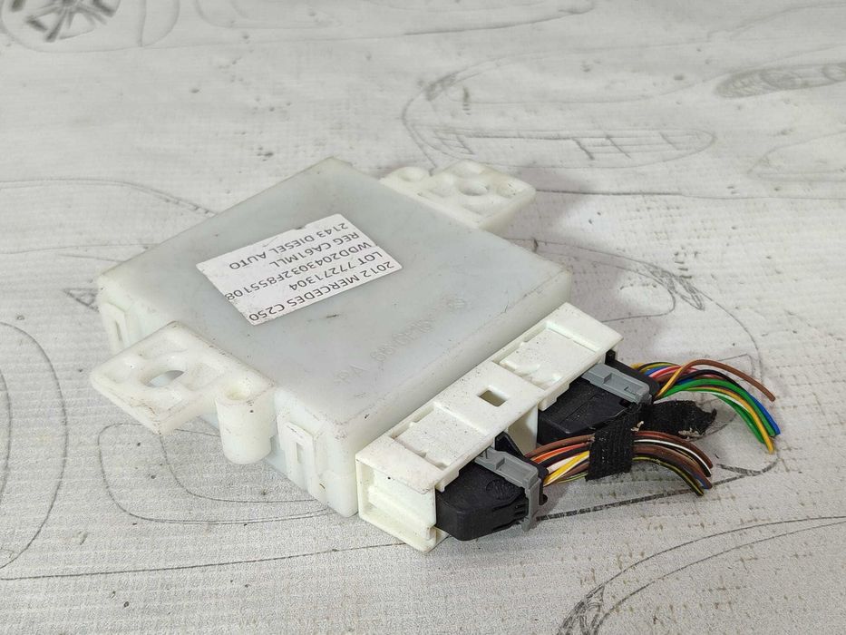 Modul parcare Mercedes-Benz C W204 COD: A2049009004 2012 / [2007-2014] / (5G3)