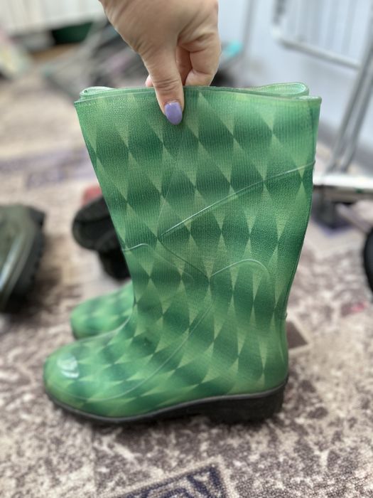 Продам водные сапоги