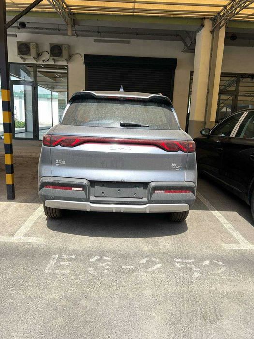 BYD Yuan UP 2025 Yil
