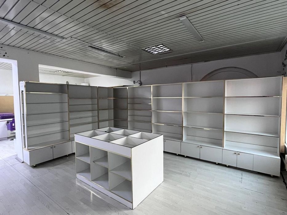 Мебель для магазина