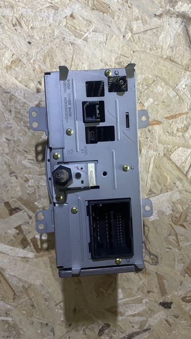 Магнитола с рамкой Шевроле круз