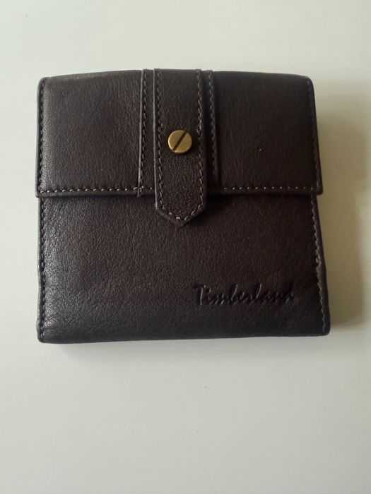 Портфейли и картодържач POLO, Levi’s ,Timberland ,Dents,Fossil