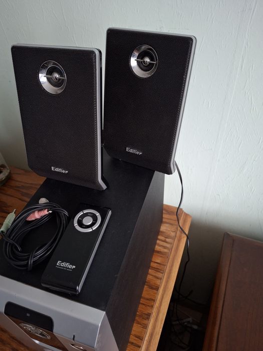 Буфер Edifier M3310