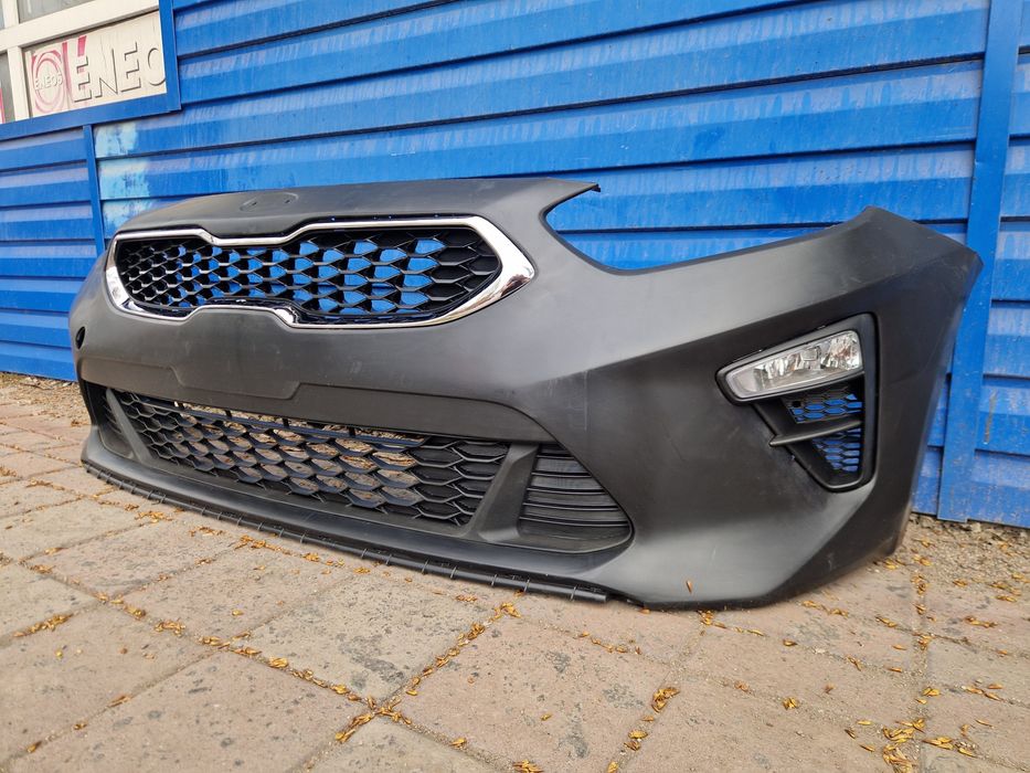 KIA CEED бампер в сборе кия сиид новый