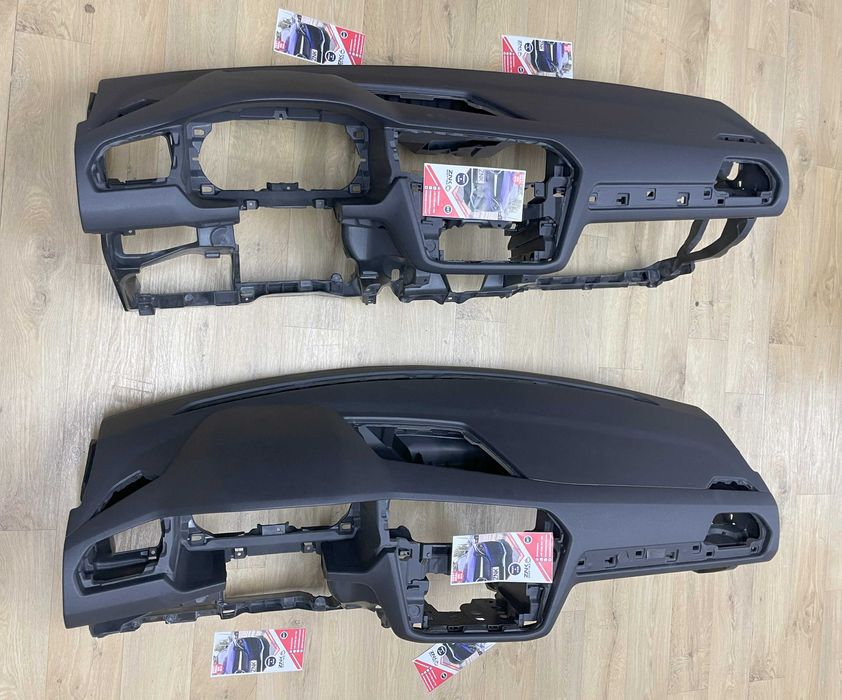 VW Tiguan 5N 2 II - plansa de bord cu sau fara HUD - kit airbag