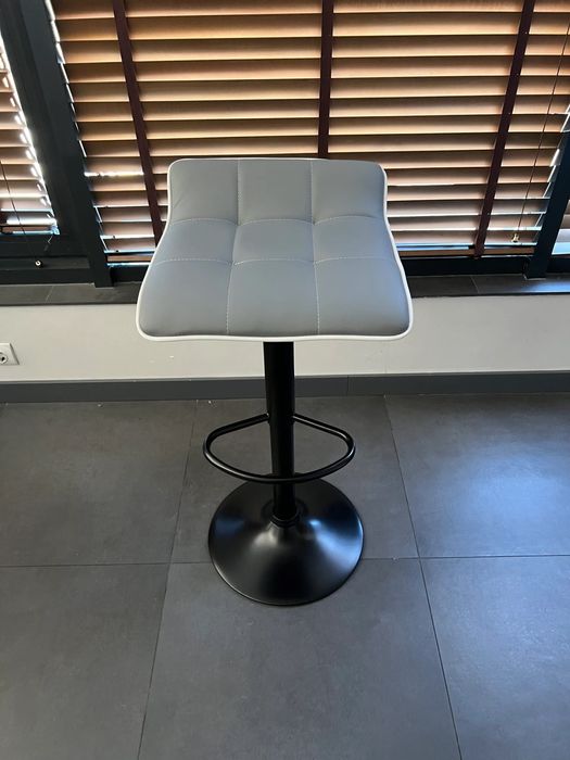 Бар Стол Париж - 24м гаранция и безплатна доставка до офис