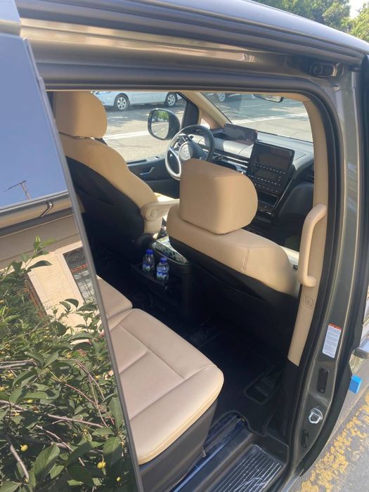 Продаётся Hyundai Staria