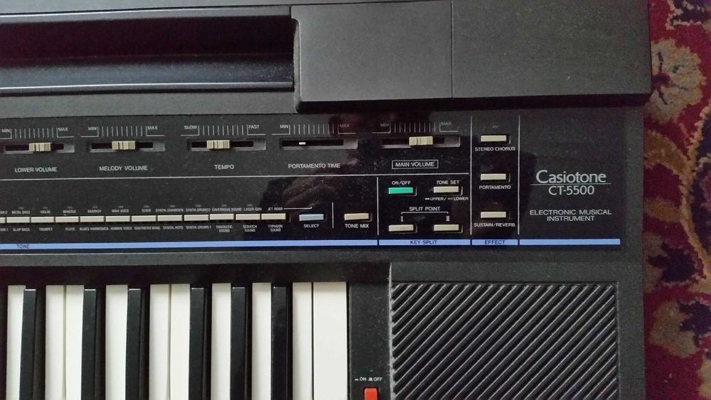 orga electronica casio CT 5500