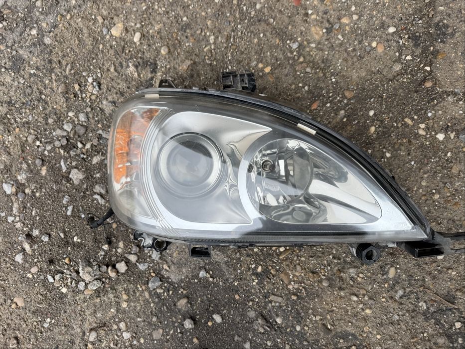 Фар Mercedes ML W163 Facelift (1999–2005) с баласт – оригинален