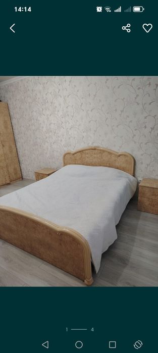 Спальный гарнитур