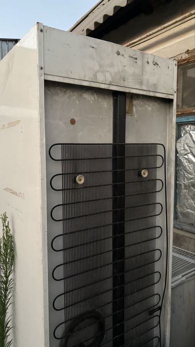 Буу холодильник