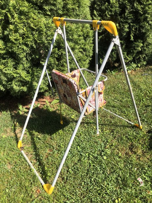 Качеля детская уличная.