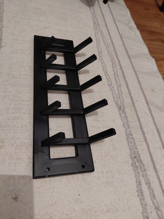 Вешалка из металла