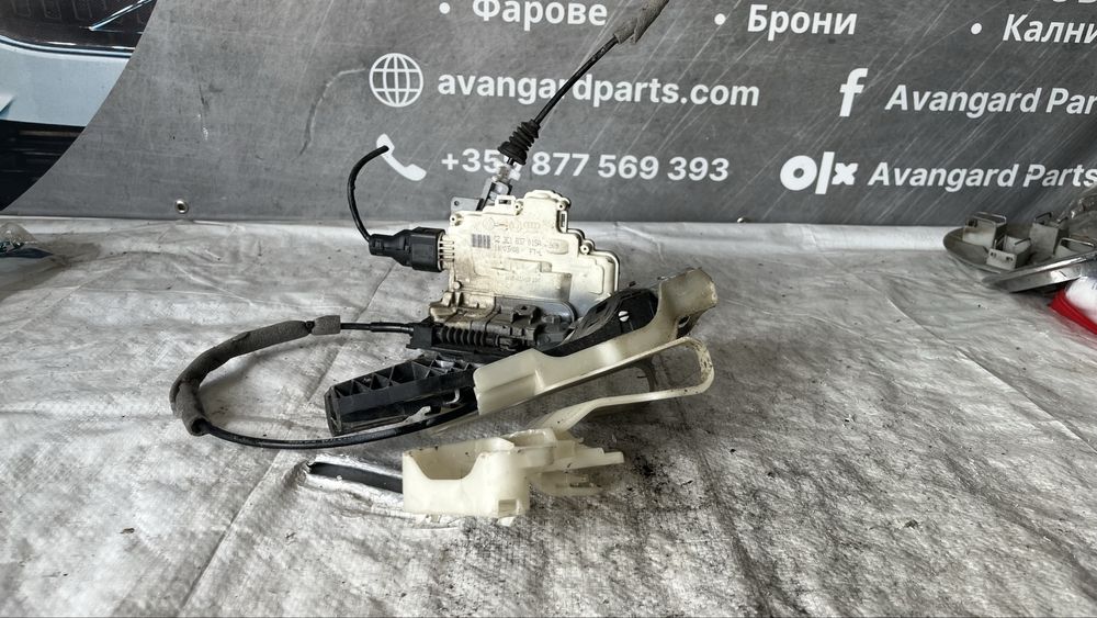 Audi Q7 2006- ключалка предна лява врата