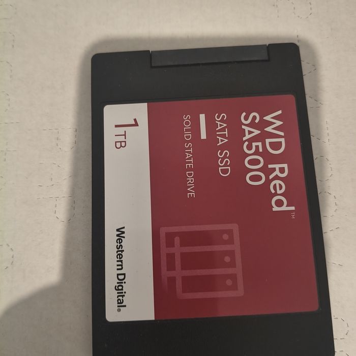 vand ssd wd red  sa500 1tb sata3 second hand 2.5"