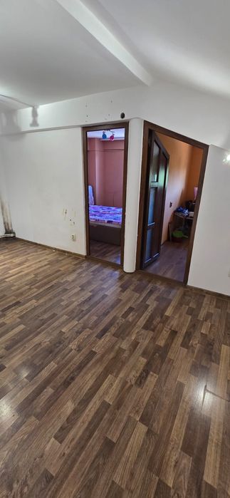Apartament 3 camere, 5 mp, zona Aleea1 Șimnic
