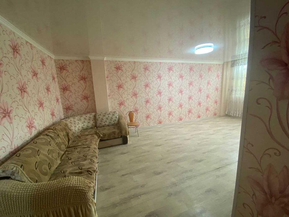 НИЖЕ РЫНКА ЦЕНА  ком кв 2 из 6  ти не угловая