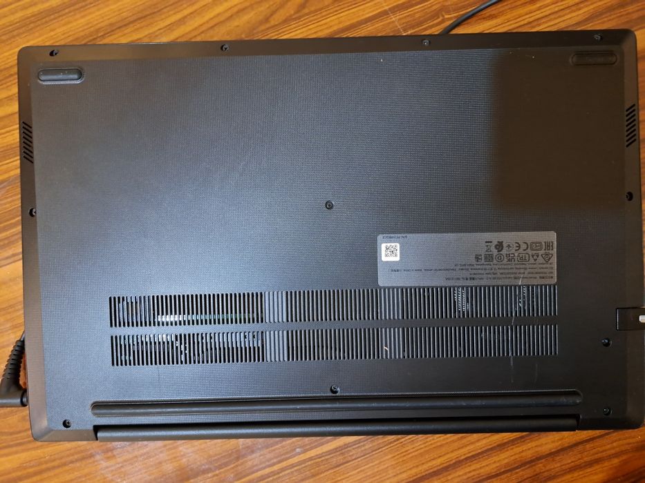 Компьютер Леново холати идеально