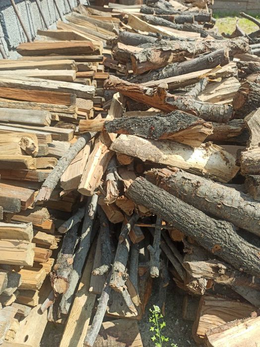 Продам дрова пиленые/колотые