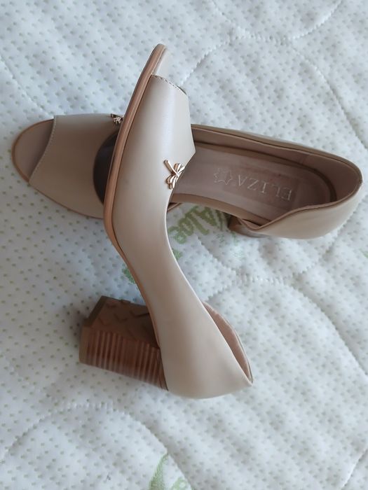 Елегантни дамски обувки - намалени