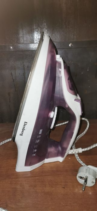 Паровой утюг Elenberg