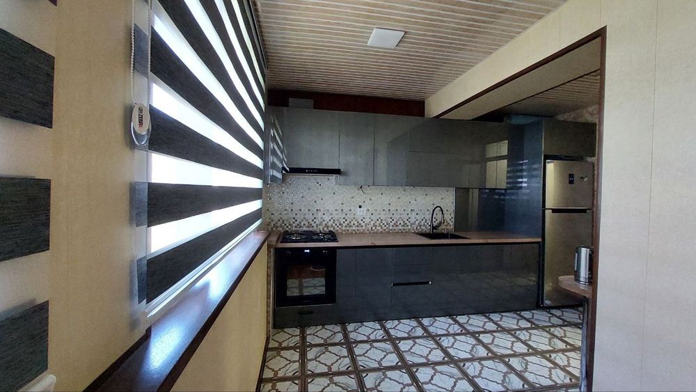 3 хонали 4этажка гиштлик уй ремонт янги нархи келишилади