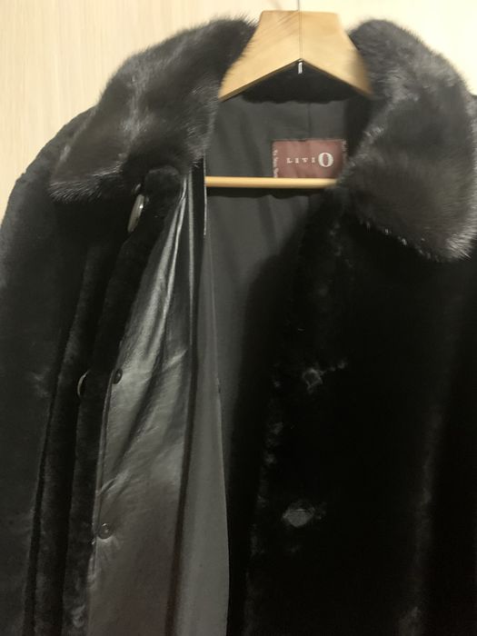 Шубу мужская мутоновая