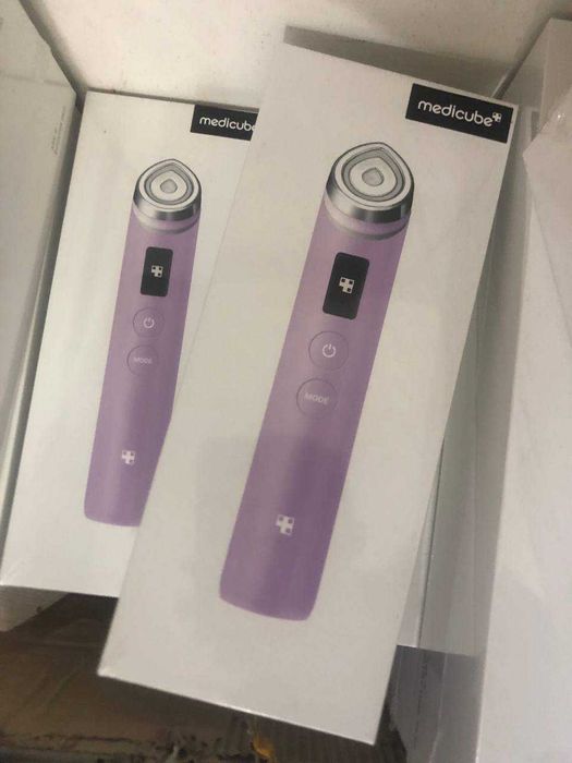 Medicube Booster Pro original aparat - Медикуб массажер для лица