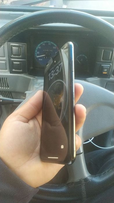 Iphonexsmax sotiladi