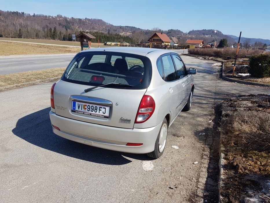 Дайхатцу Сирион 1,0i, 58к.с На Части