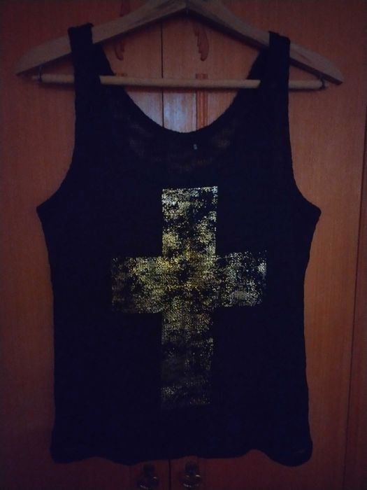 Потник с златист кръст