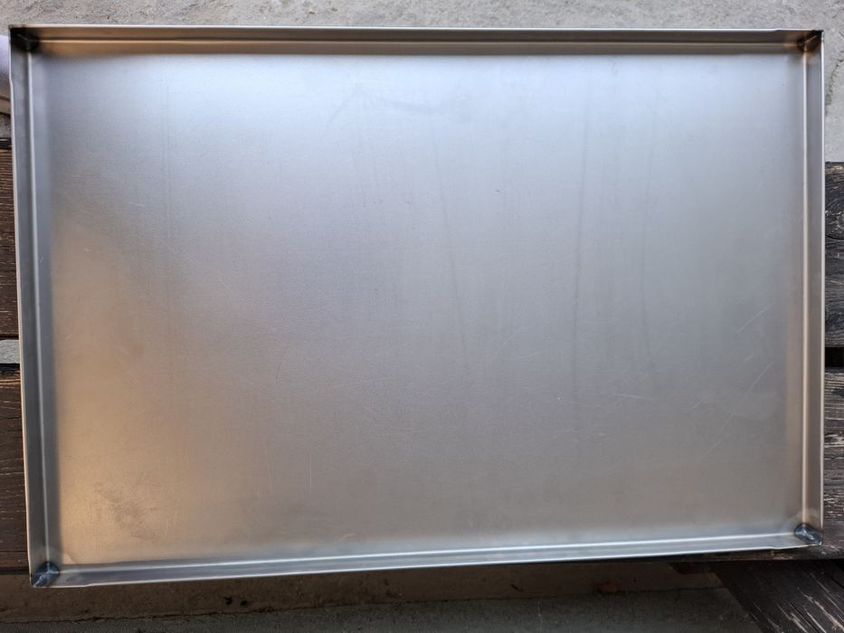 Тави за закуски и хляб - Черни