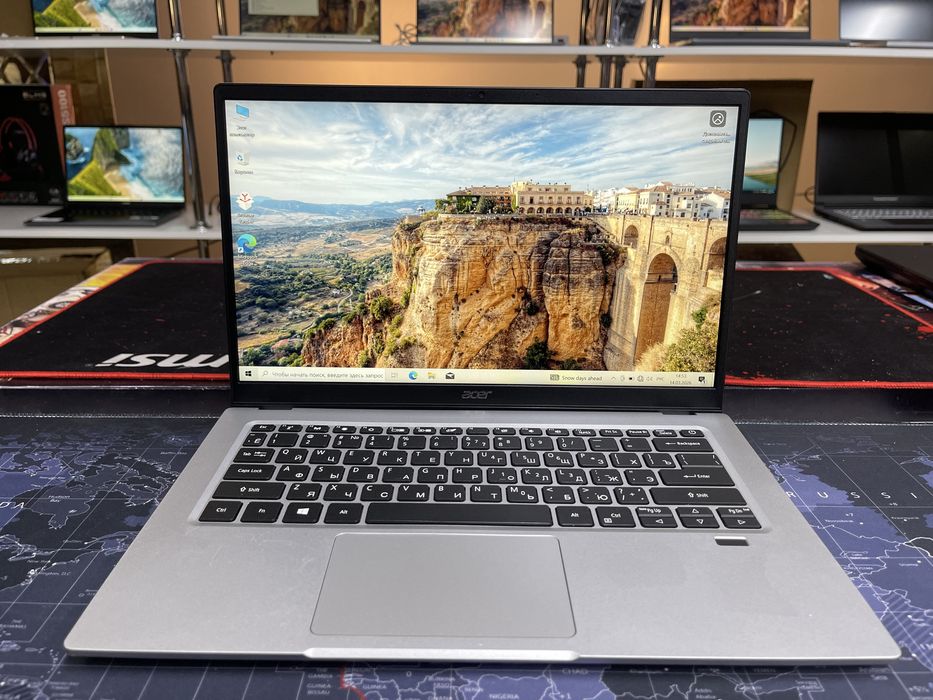 Ноутбук Acer Swift 1  Celeron N4500/4Gb/SSD128Gb